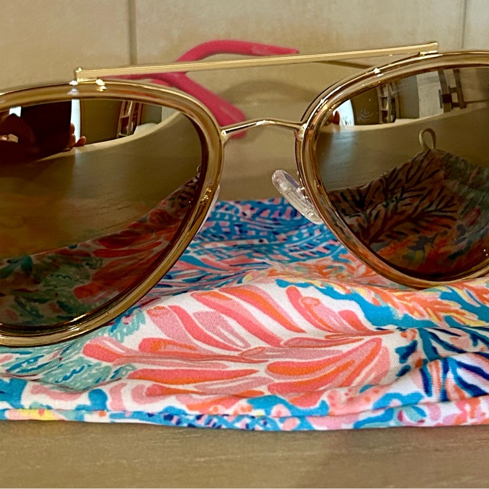 Lilly Pulitzer Elliott Aviator Sunglasses